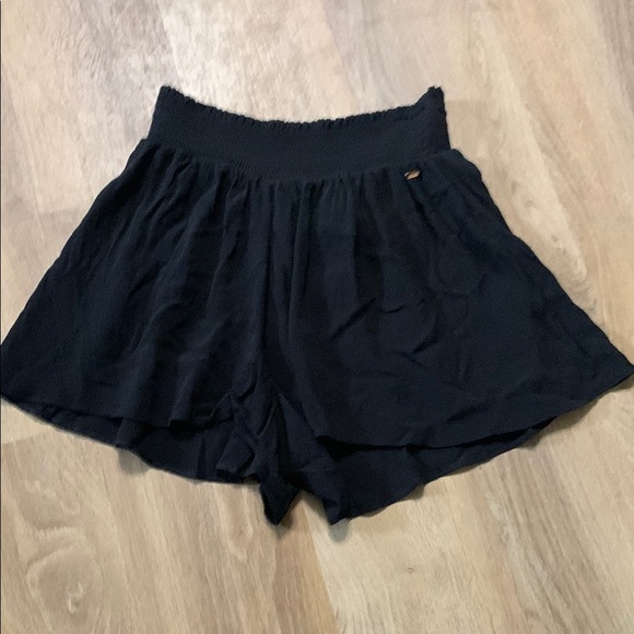 PINK Victoria's Secret High Waist Black Shorts very soft and lightweight - Picture 1 of 4